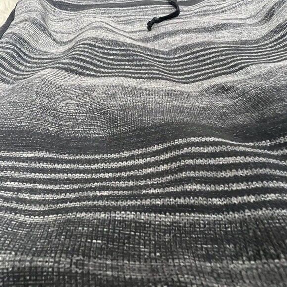 Hurley Men's 29 Grey & Black Striped Phantom Swim Trunks Board Shorts - Picture 8 of 10